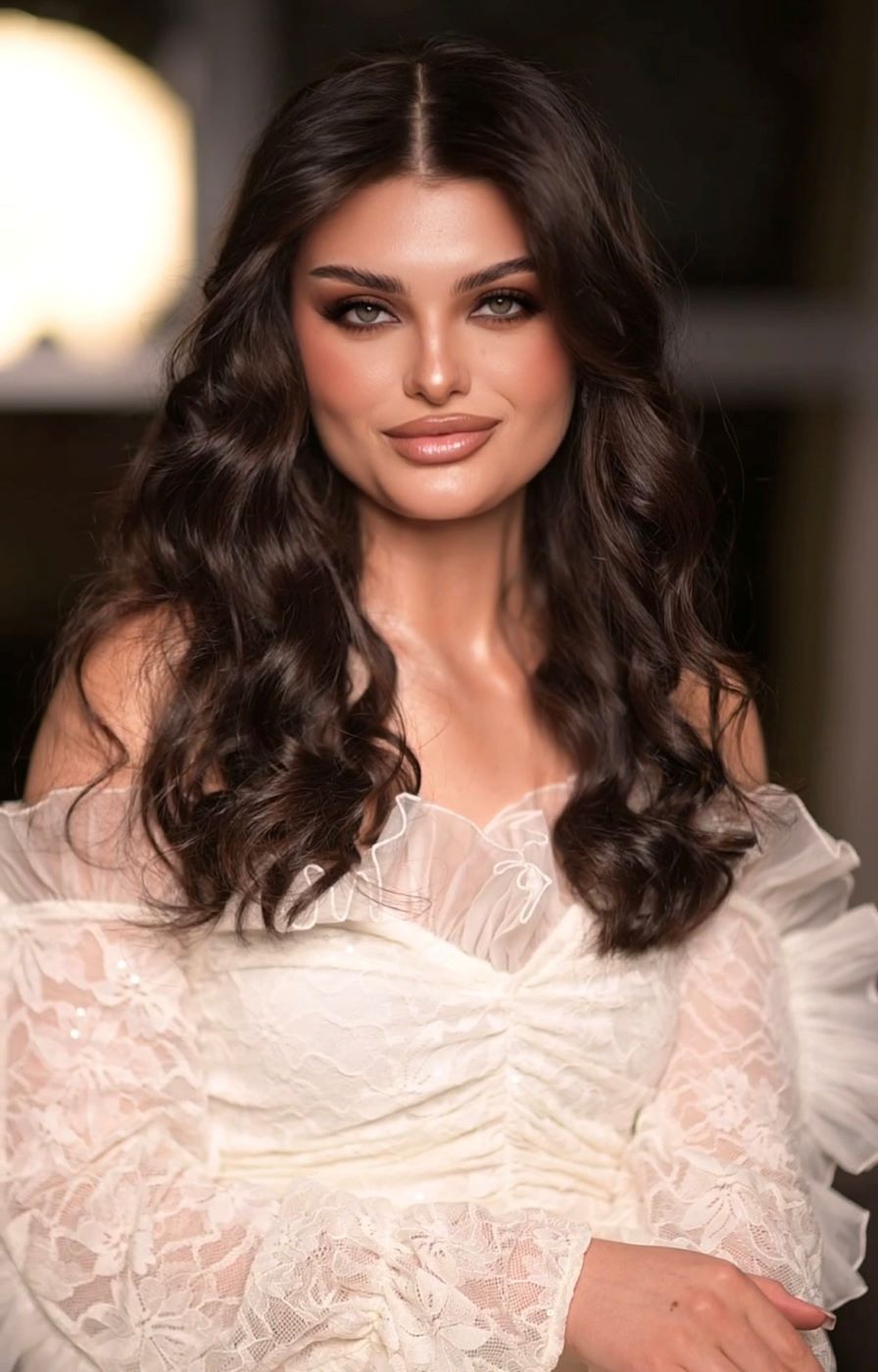 من مكياج الميك أب ارتست ريناد فواز