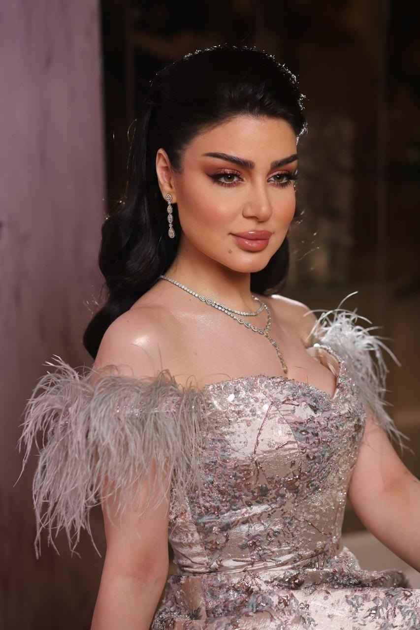 من مكياج الميك أب ارتست سحر الحنطي