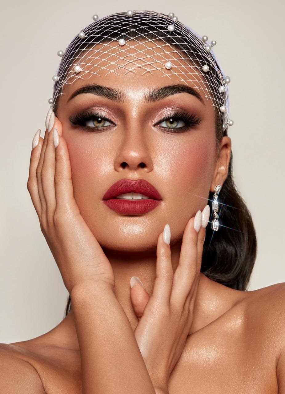 من مكياج خبيرة التجميل ندى ناصر