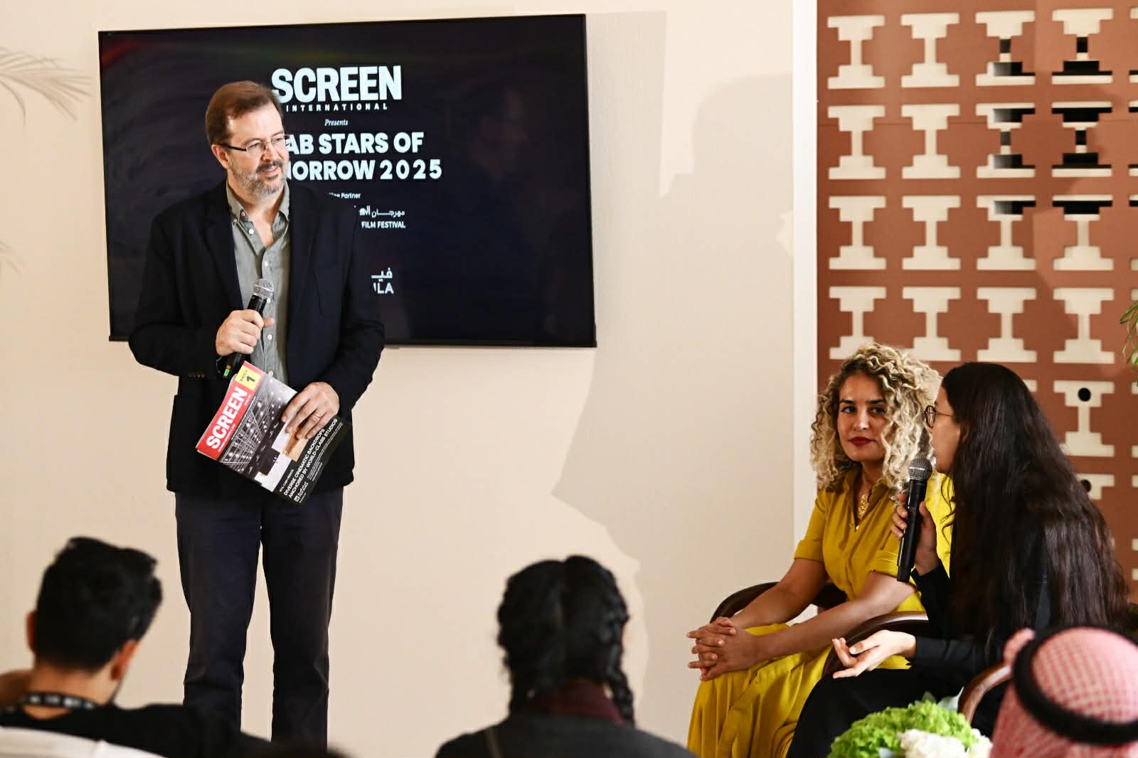 من هم نجوم العرب الصاعدين؟