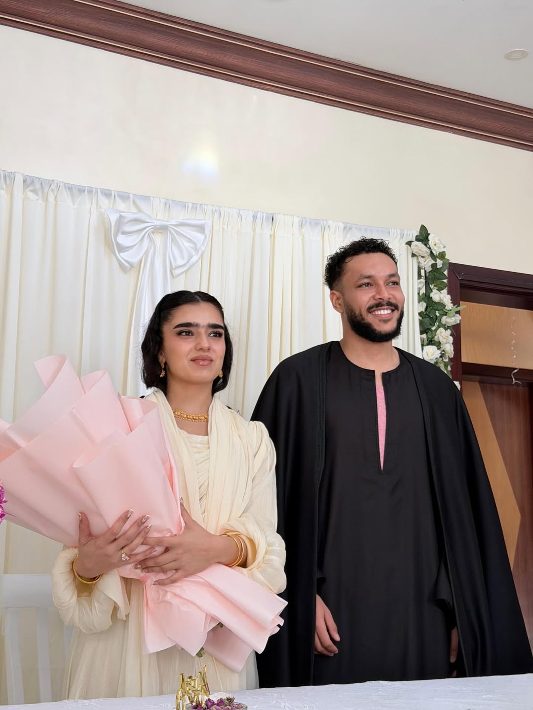 من هي نور العزاوي زوجة ويجز؟