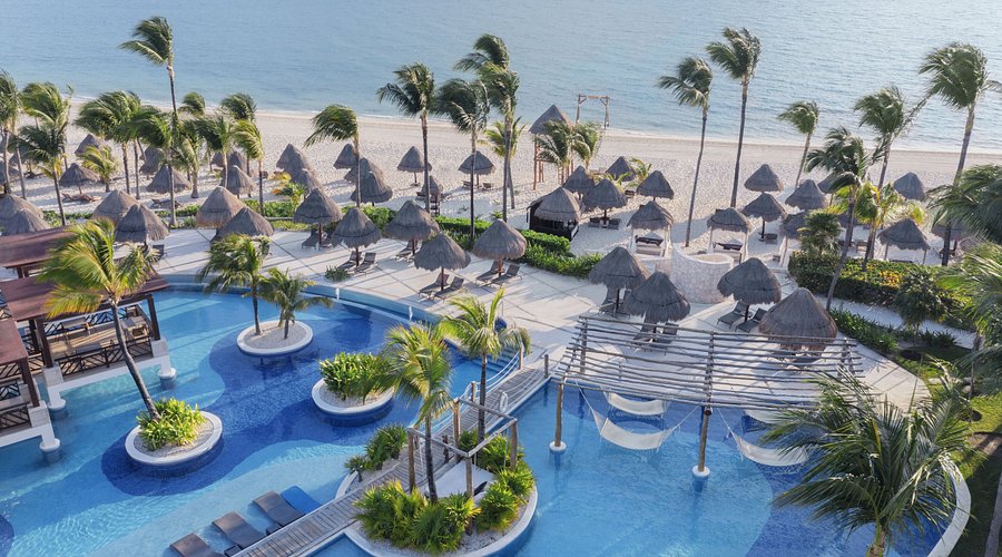 منتجع إكسلانس بلايا موخيريس (Excellence Playa Mujeres) في كانكون