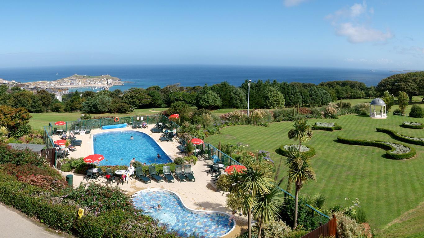 منتجع تريجينا كاسل Tregenna Castle Resort، سانت آيفز، كورنوال