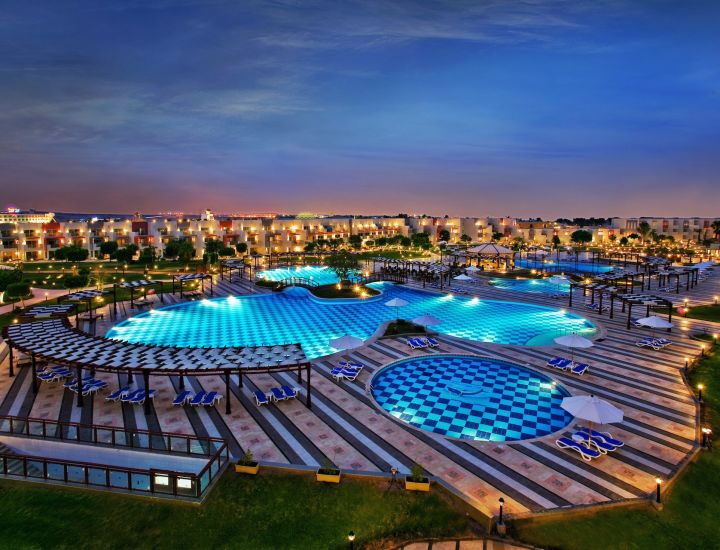 منتجع صن رايز كريستال باي Sunrise Crystal Bay Resort