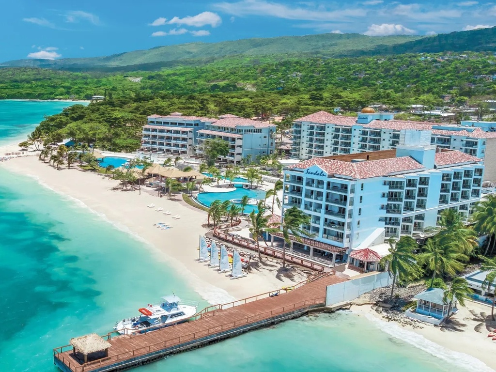 منتجع صندل نهر دان (Sandals Dunn's River)