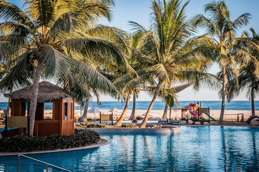 منتجع هيلتون صلالة (Hilton Salalah Resort)