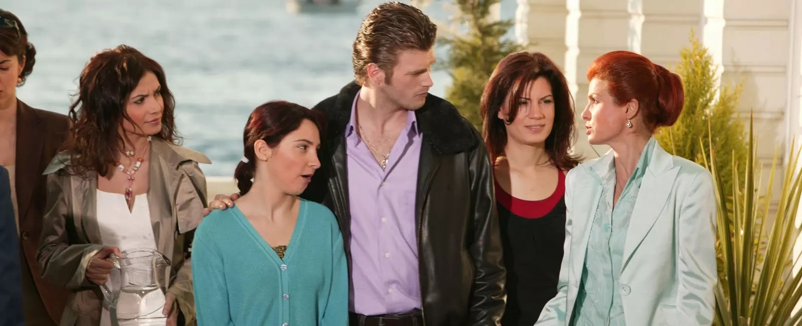 منزل فكري بيك في مسلسل "نور"