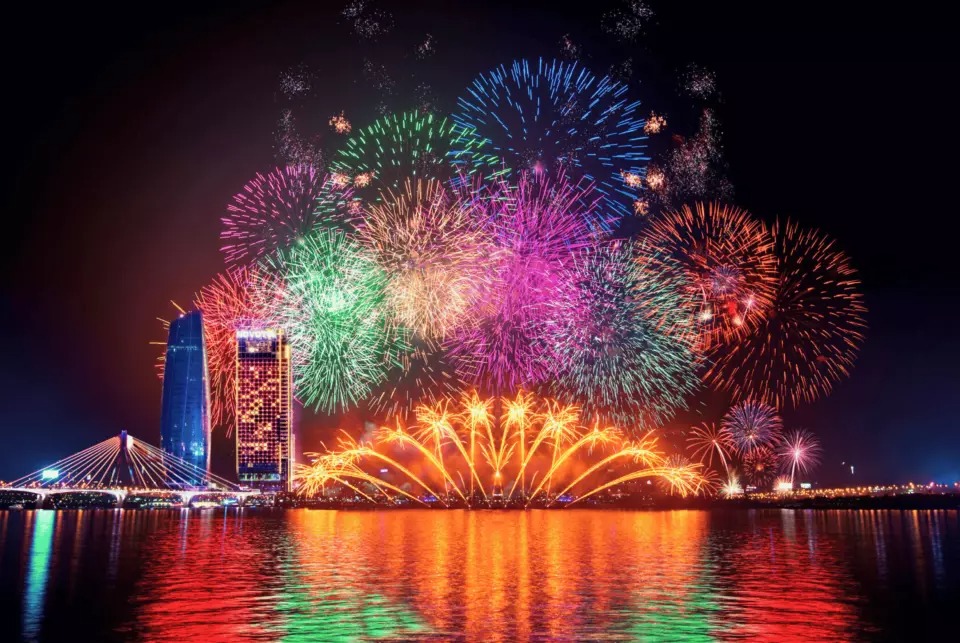 مهرجان دانانج الدولي للألعاب النارية 2025