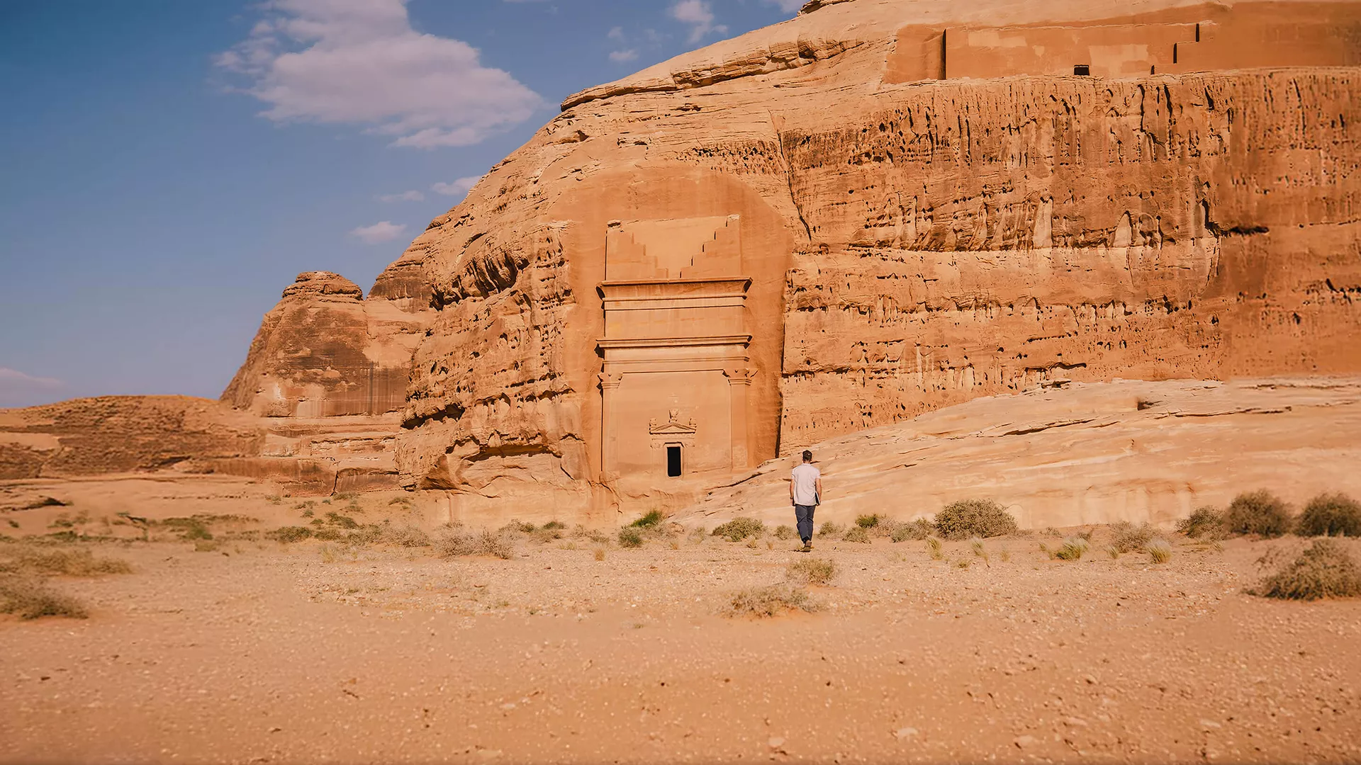 العلا قلب التاريخ ومصدر ملهم للساعين وراء لحظات الاستجمام 