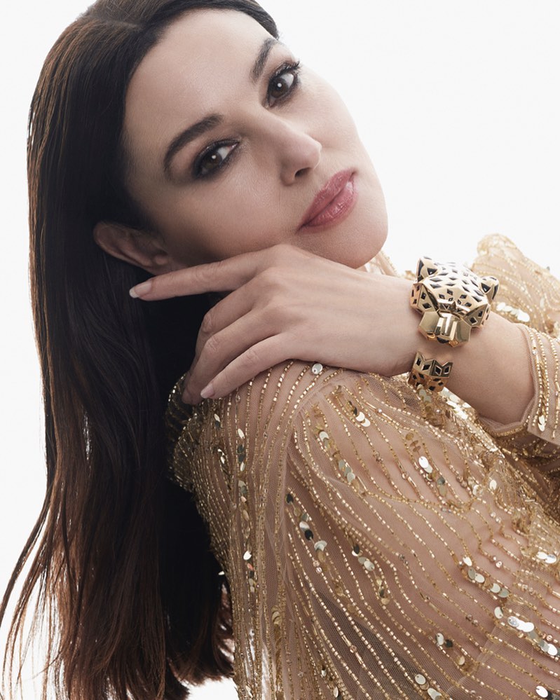 مونيكا بيلوتشي Monica Bellucci بسوار كارتييه Cartier الساحر
