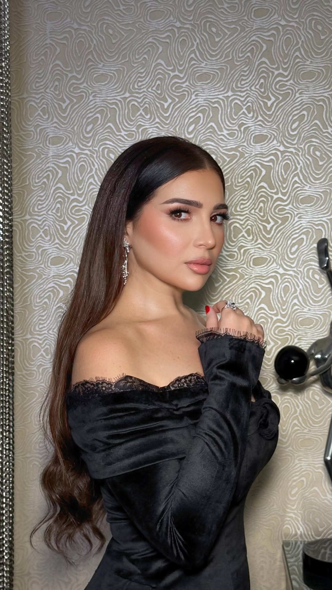 مي عز الدين صورة من انستغرامها