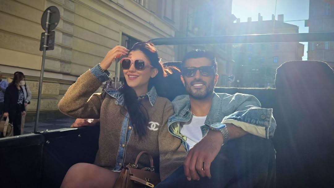 مي عمر ومحمد سامي بين التشيك والنمسا