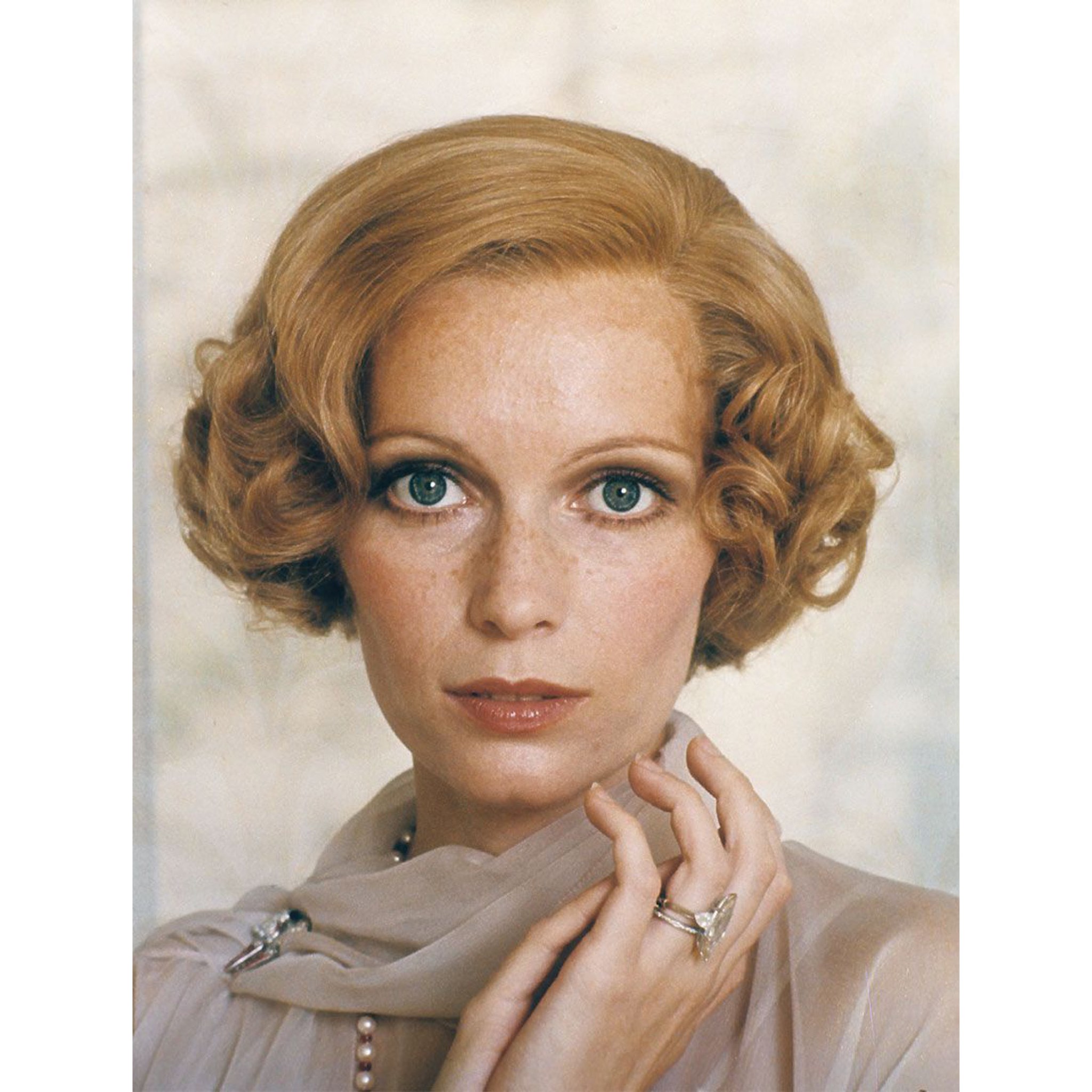 ميا فارو Mia Farrow