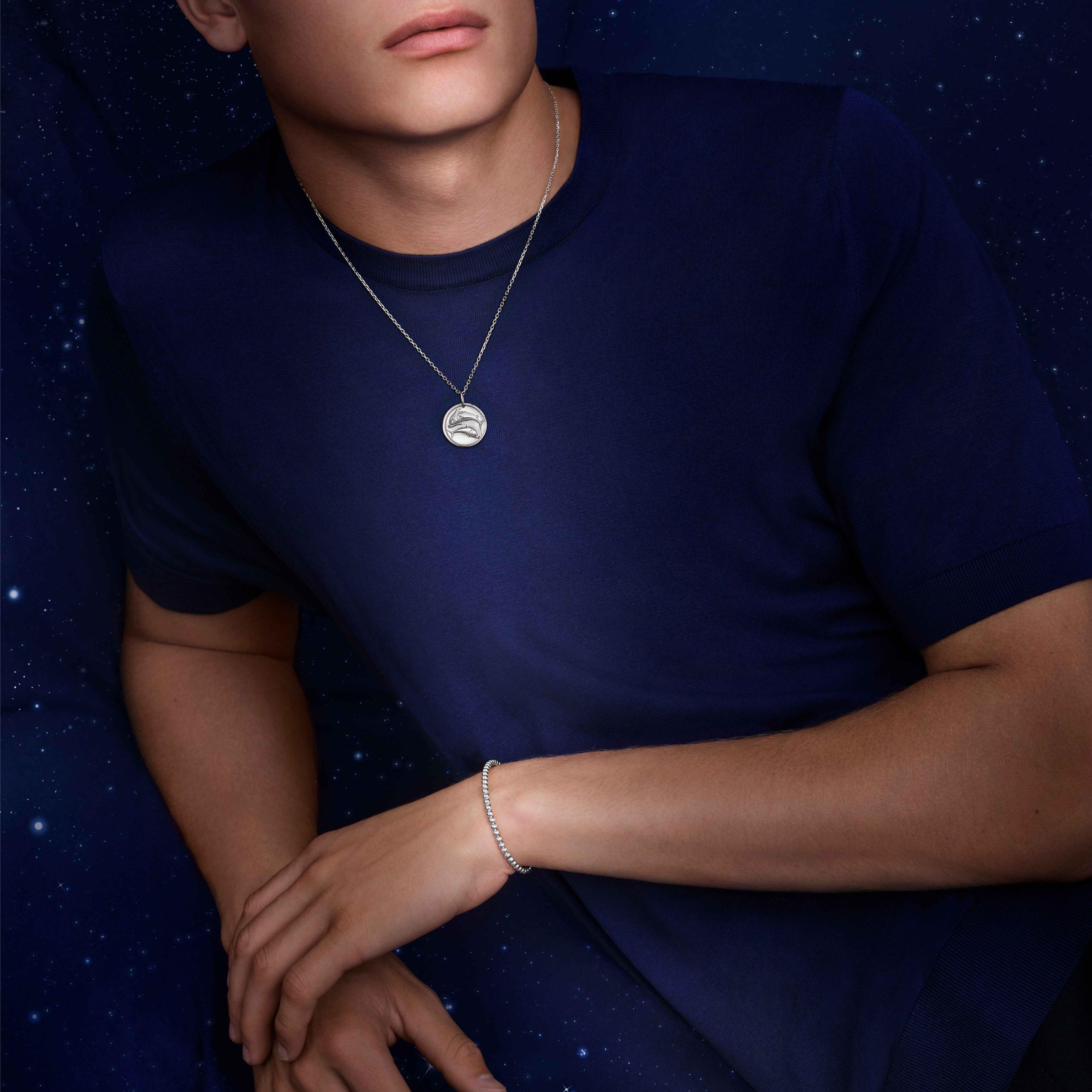 ميدالية بالذهب الأبيض من مجموعة Zodiaque