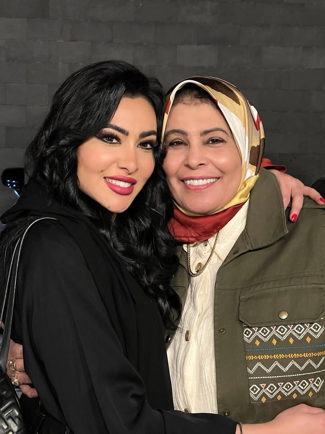 ميريهان حسين ووالدتها