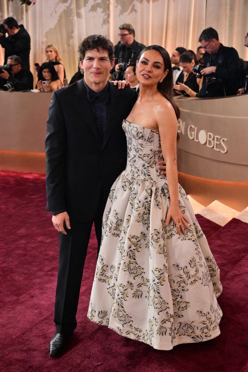 ميلا كونيس Mila Kunis وزوجها أشتون كوتشر Ashton Kutcher