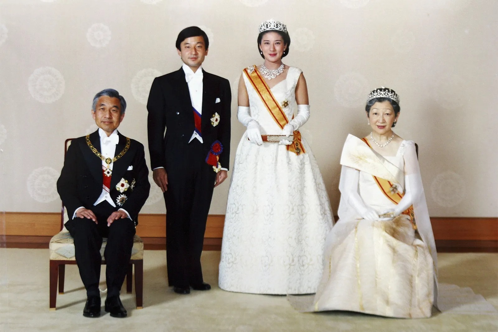 ناروهيتو إمبراطور اليابان Naruhito Emperor of Japan والإمبراطورة ماساكو Empress Masako