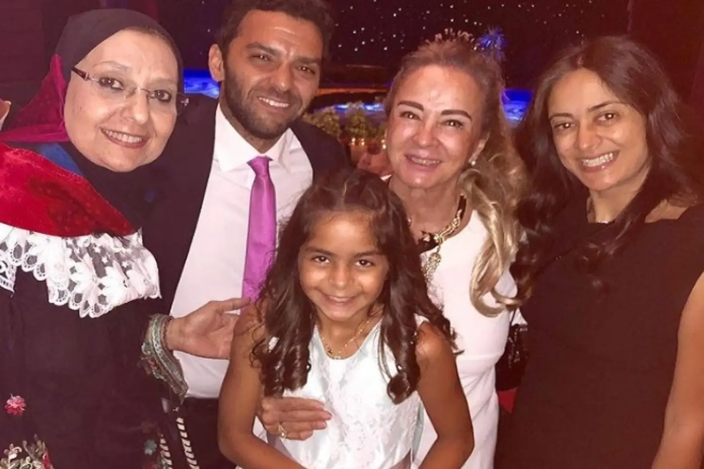 نجلاء فتحي وأسرة ابنتها
