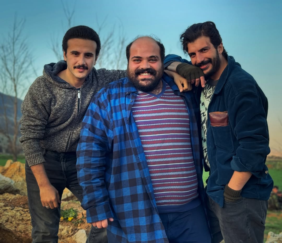 نجوم مسلسل "مولانا" يحتفلون بنهاية تصويره