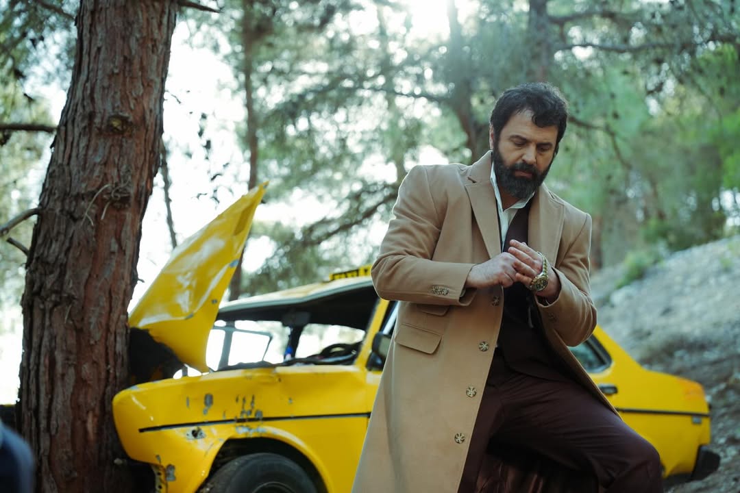 نجوم مسلسل "مولانا" يوثقون كواليسه