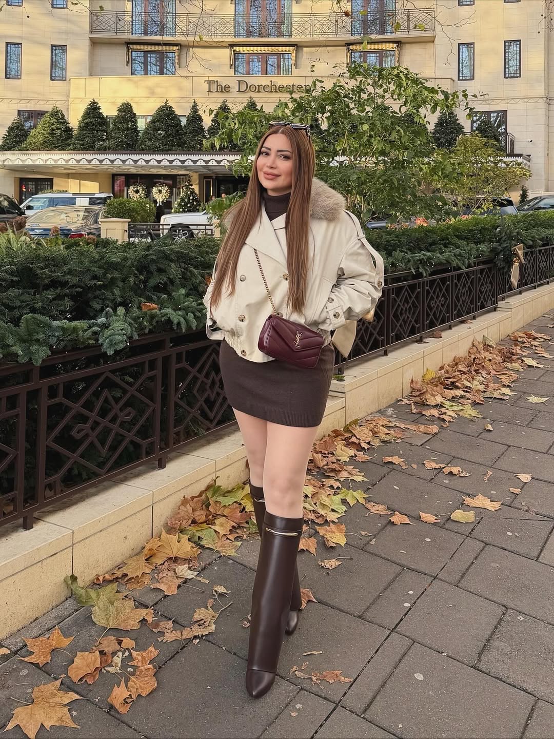 نسرين طافش تستمتع بالخريف في لندن