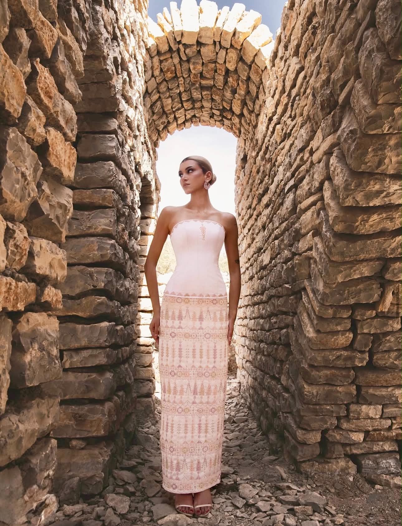 نعومة تصميم ريما دحبور