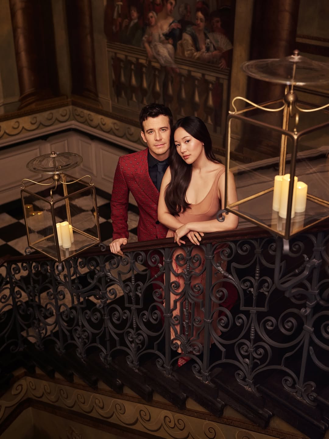 نهاية سعيدة لعلاقة بينيديكت وصوفي في "Bridgerton"