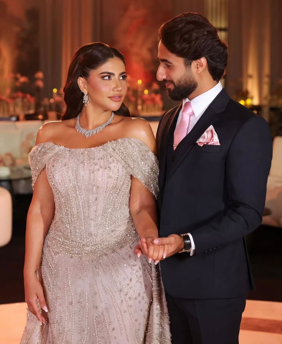 نور ستارز وخطيبها