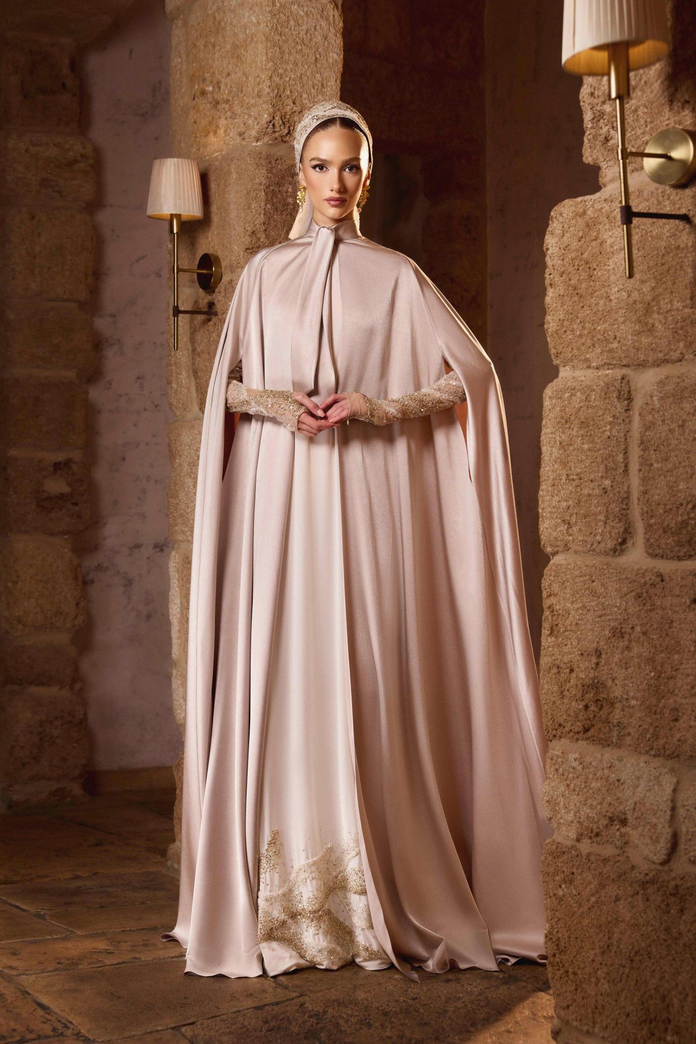 نور ينبعث من الداخل