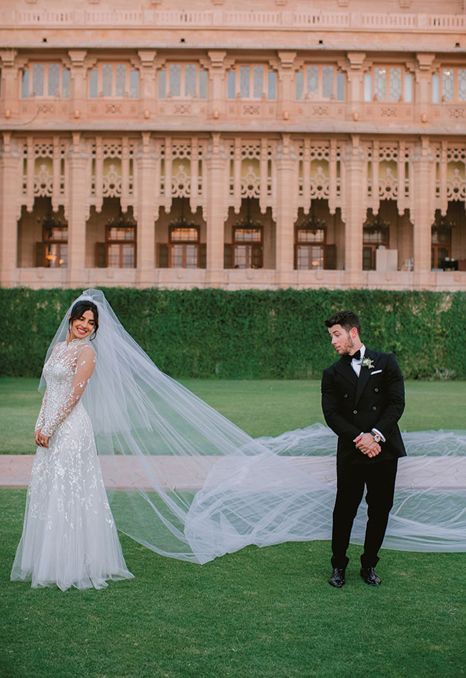 نيك جوناس Nick Jonas وبريانكا تشوبرا Priyanka Chopra