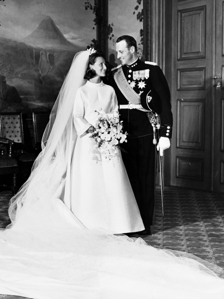 هارالد الخامس Harald V والملكة سونيا Queen Sonja of Norway