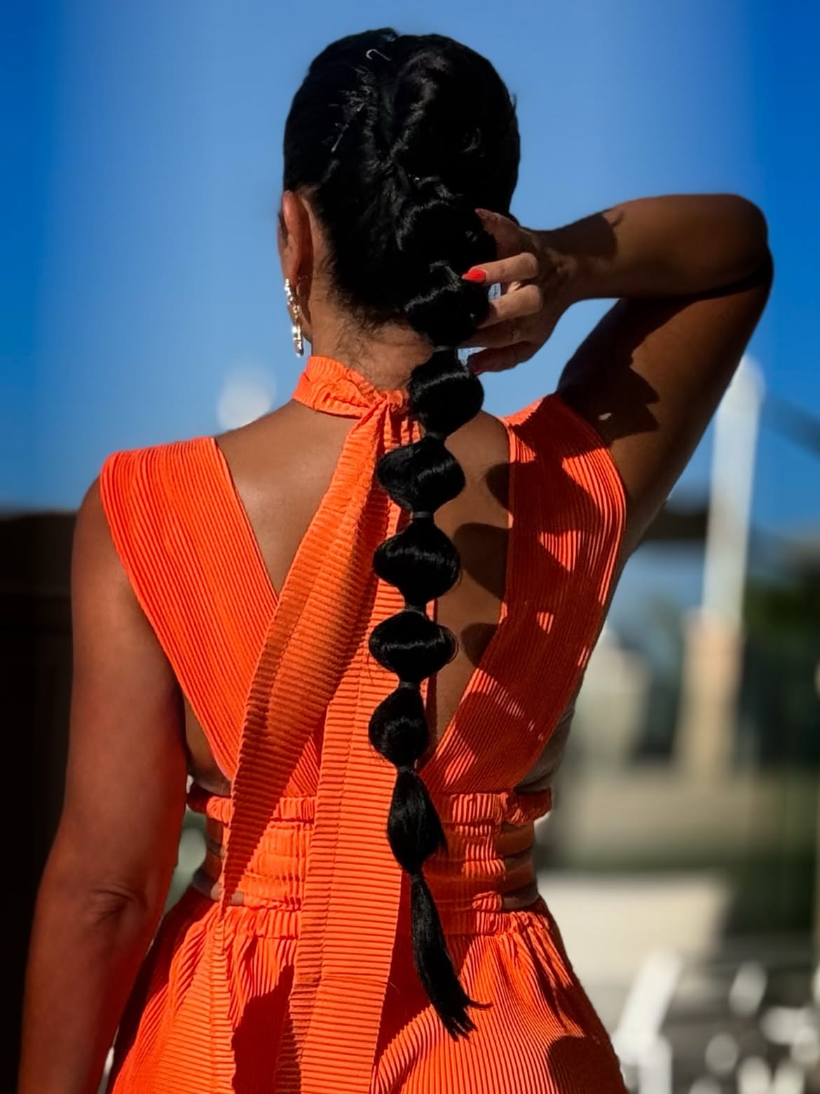 هدى حمدان.. ضفيرة الفقاعات (Bubble Ponytail) الخيار الأكثر عملية