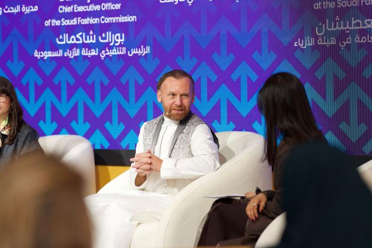 هيئة الأزياء تطلق ابتكاراً جديداً في مجال منسوجات ألياف البحر الأحمر - الصورة الرئيسية