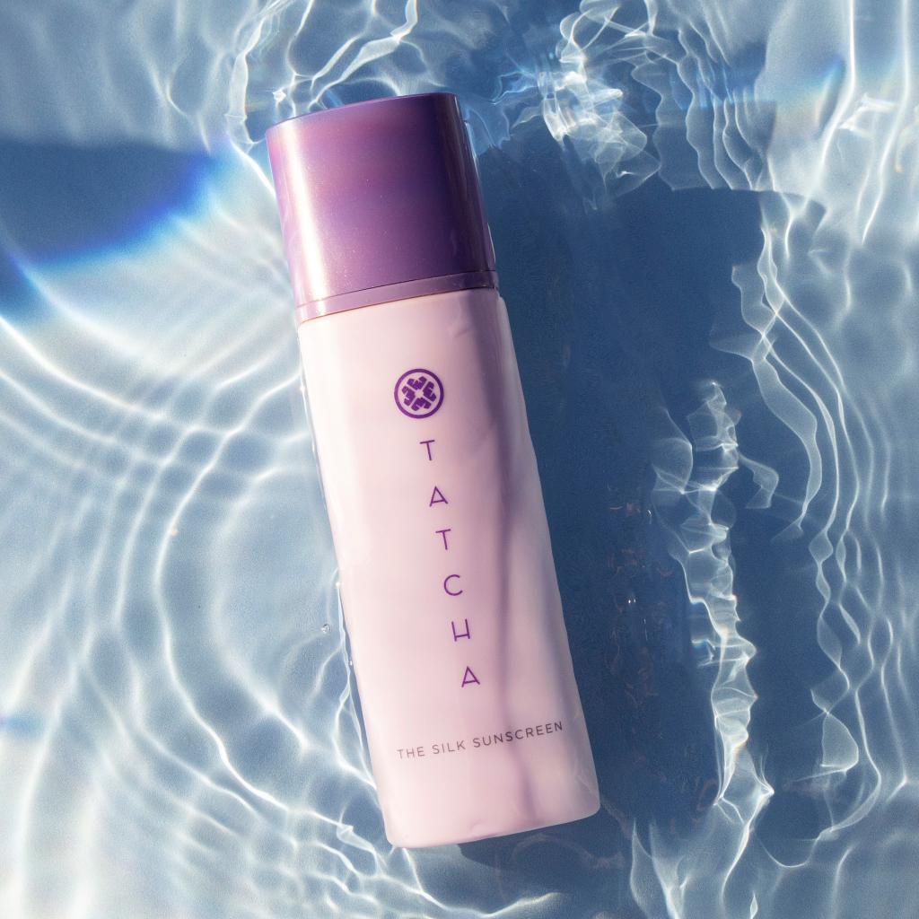 واقي الشمس ذا سيلك سانسكرين اس بي اف 50 The Silk Sunscreen SPF 50 من تاتشا Tatcha