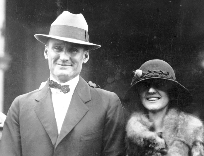 والتر جونسون Walter Johnson وهازل لي روبرتس Hazel Lee Roberts