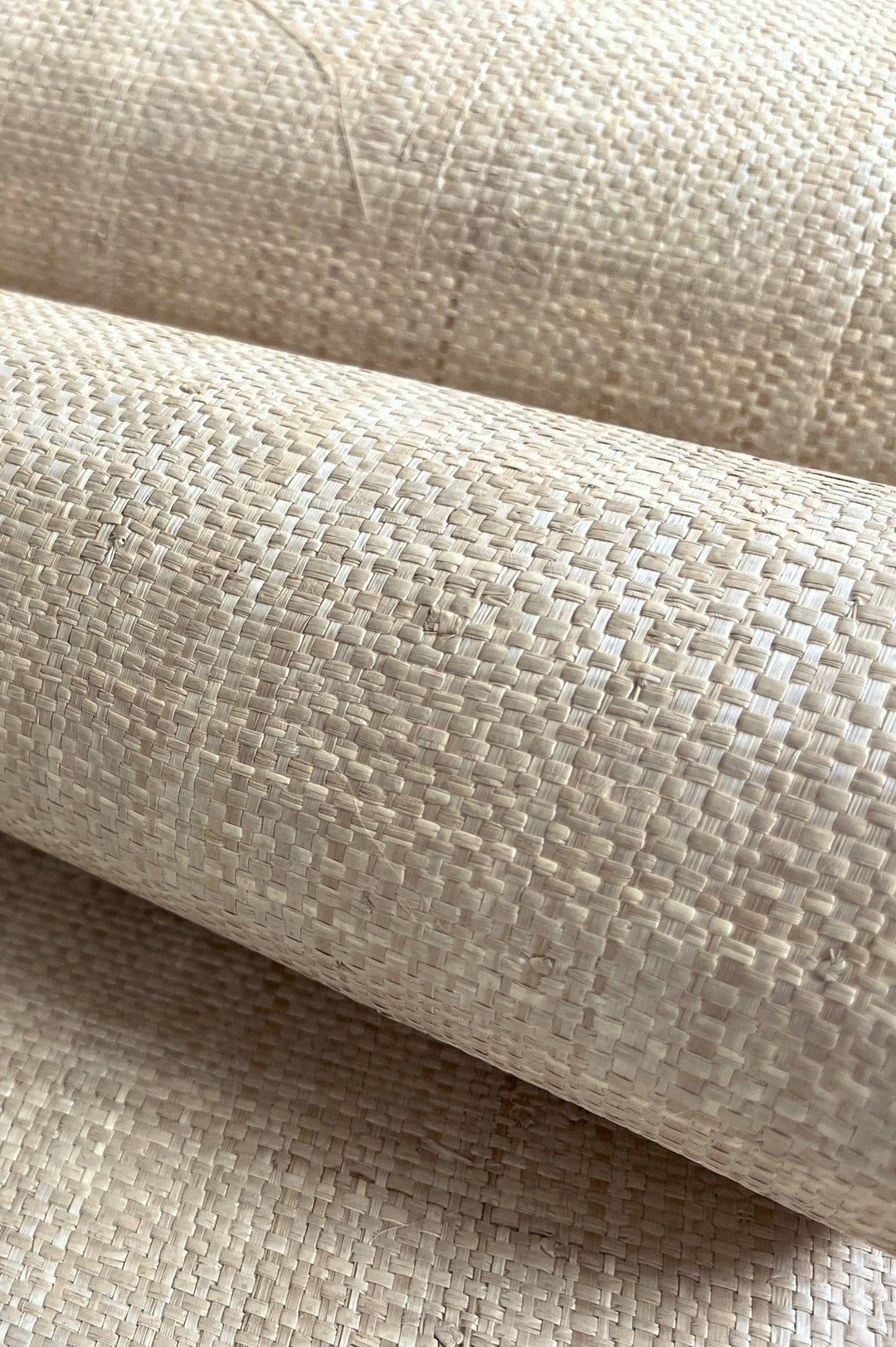 ورق الجدران ذو التأثير النسيجي هو اتجاهًا كلاسيكيًا خالدًا