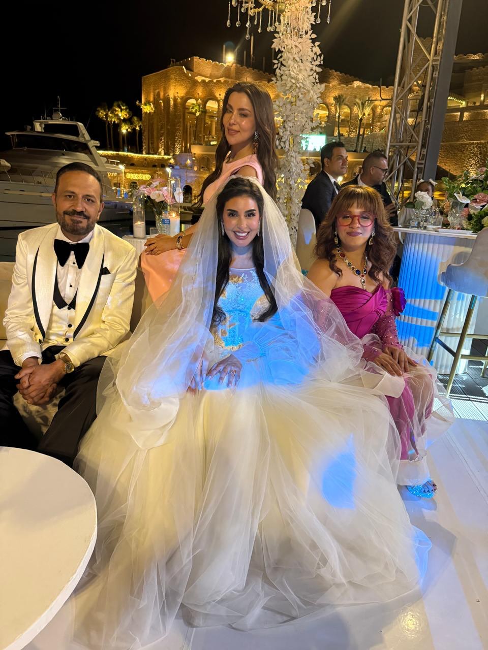 ياسمين صبري بفستان الزفاف في فيلم "النصيب"