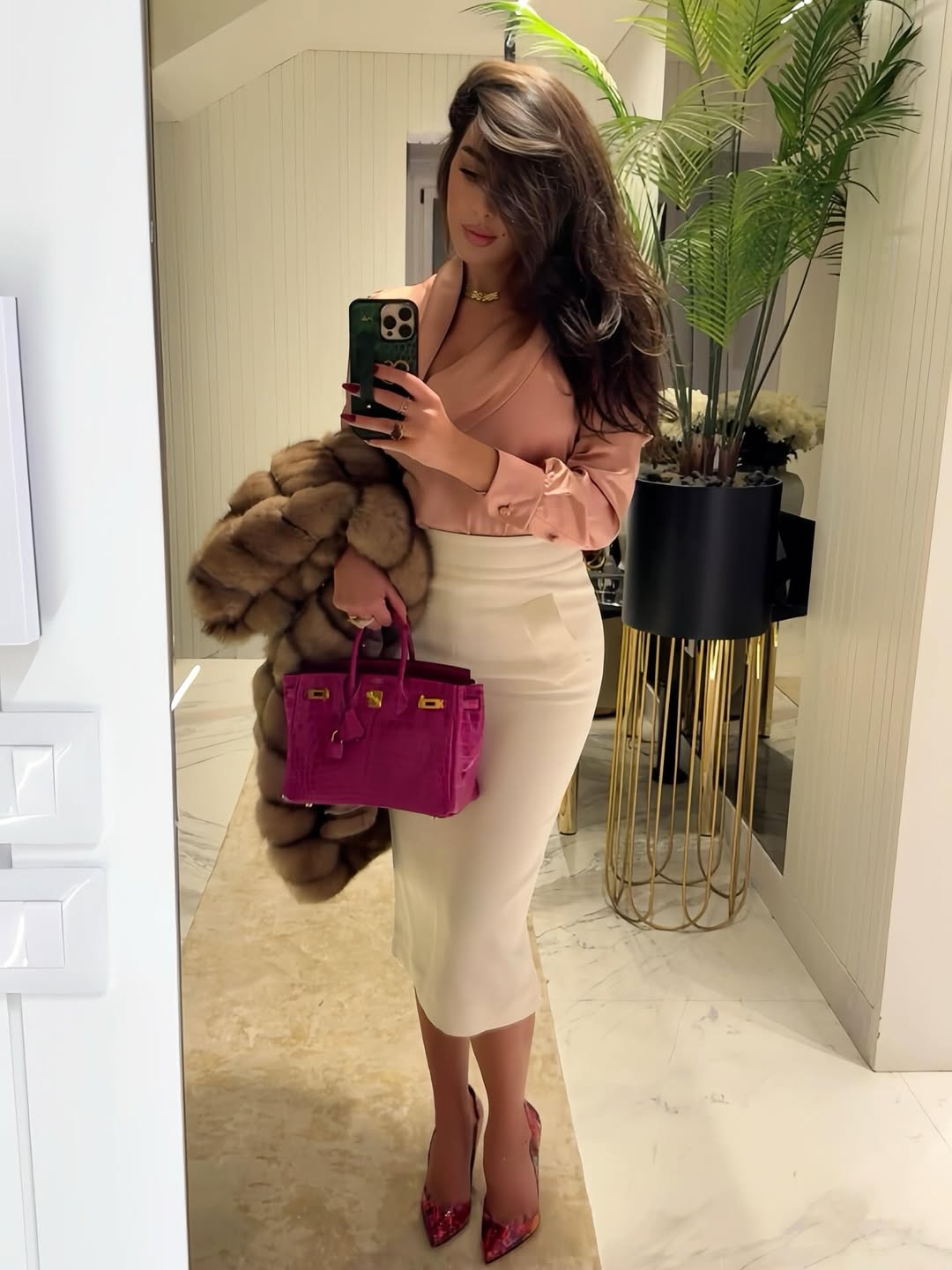 ياسمين صبري تحتفل بعيد ميلادها