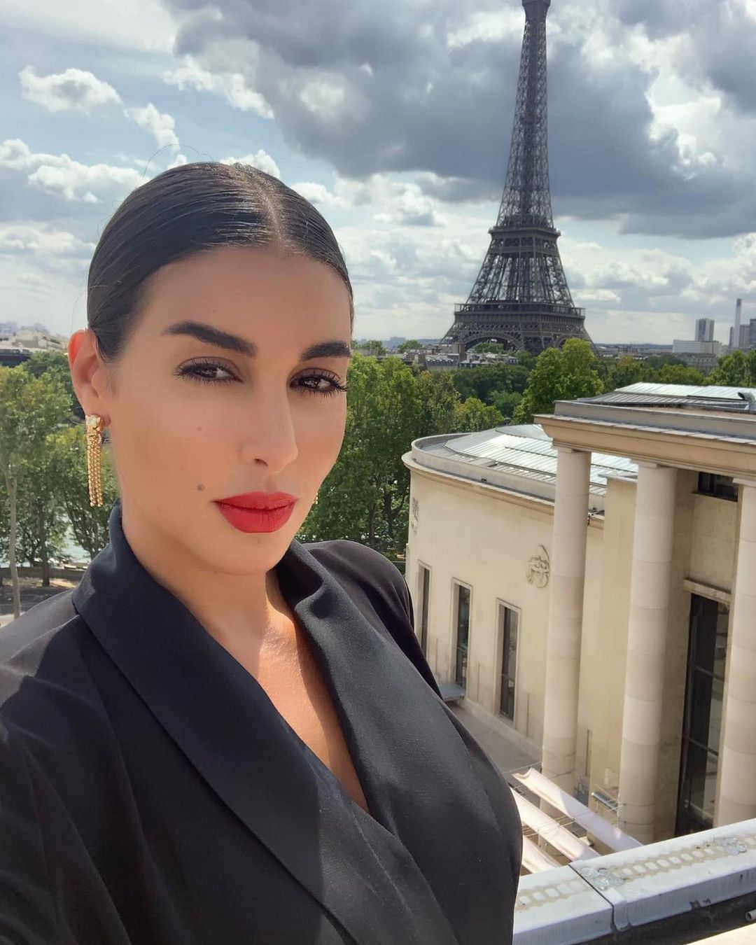 ياسمين صبري في إطلالة 7 فبراير 2021