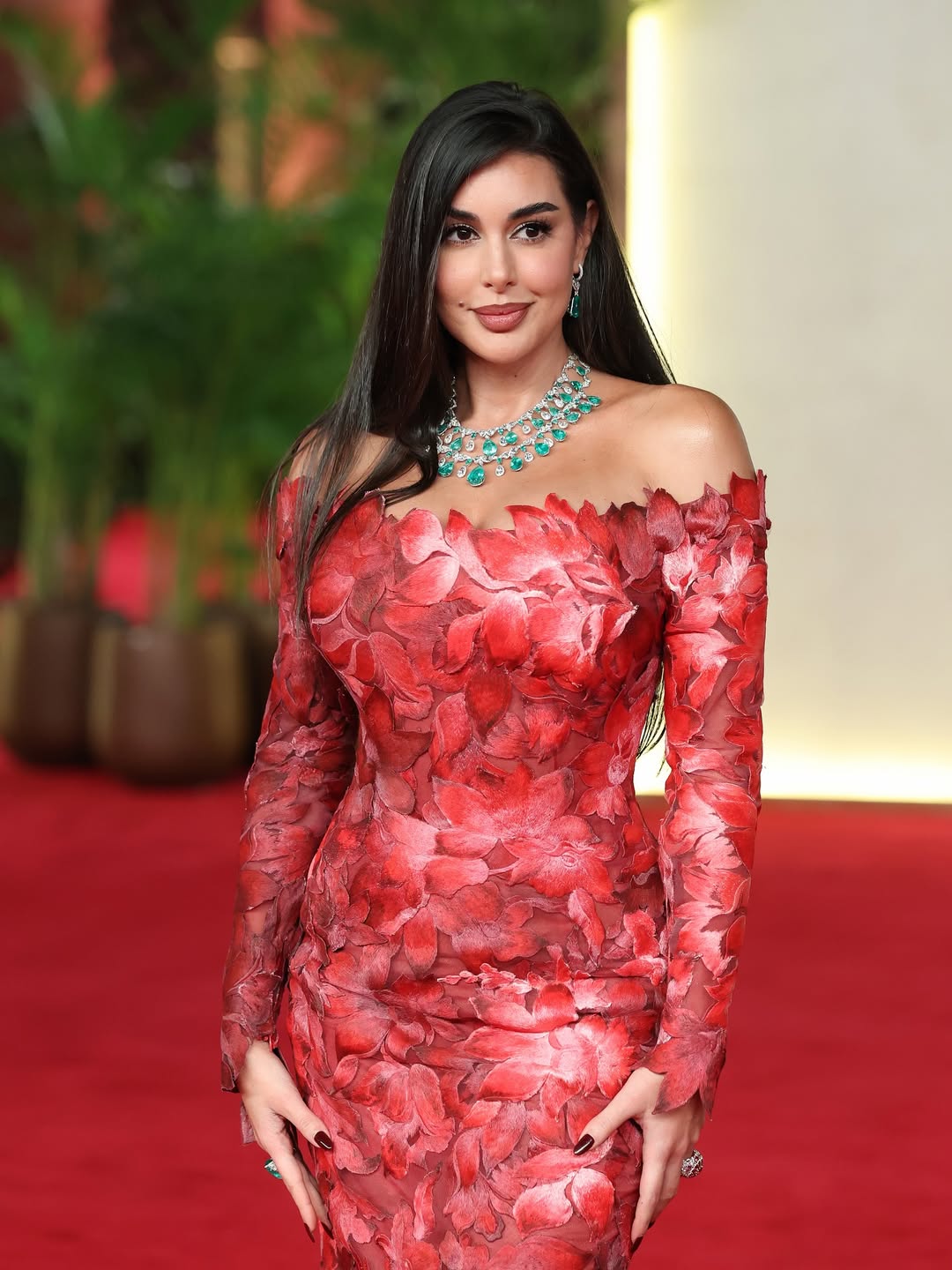 ياسمين صبري بإطلالة كلاسيكية ناعمة