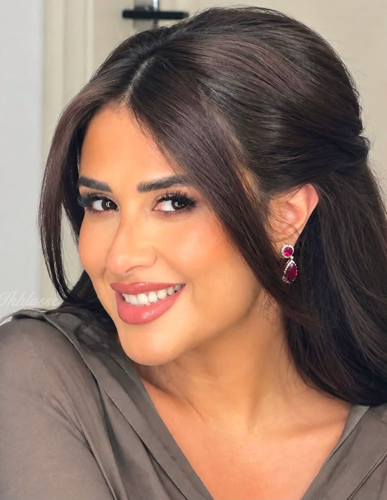 ياسمين عبد العزيز
