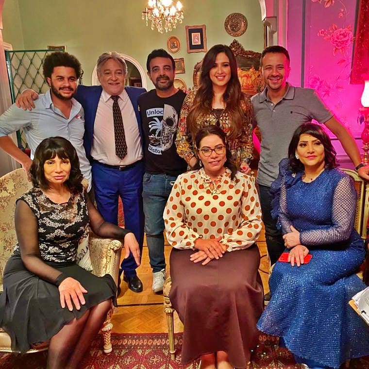 ياسمين عبدالعزيز الأكثر إخلاصا لفريق التمثيل