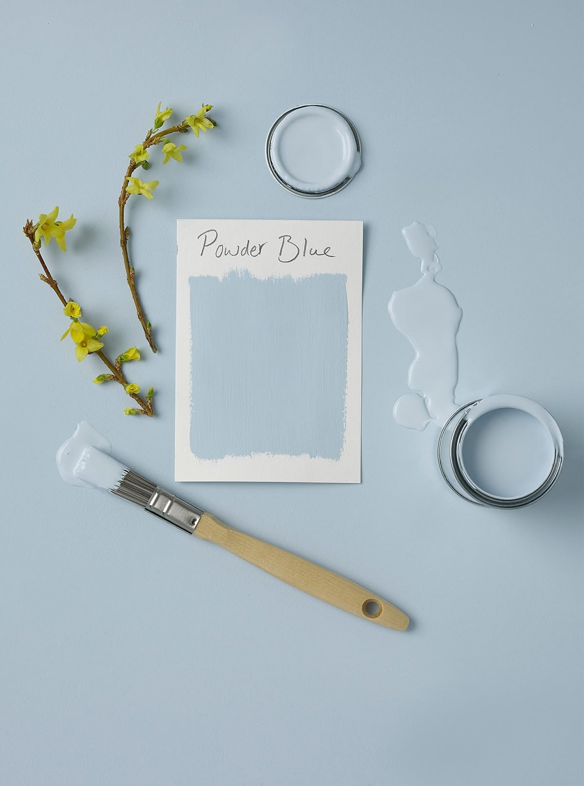 يبرز اللون الأزق البودرة كأحد الألوان الرائجة هذا الخريف