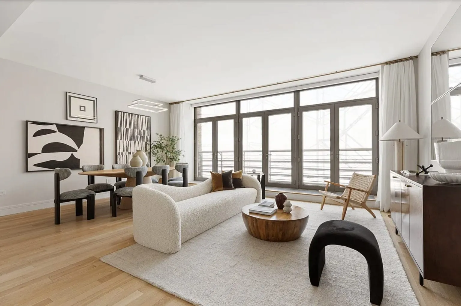 يحتفي عام 2026 في عالم التصميم بالدفء، والوظيفية، والذوق الشخصي