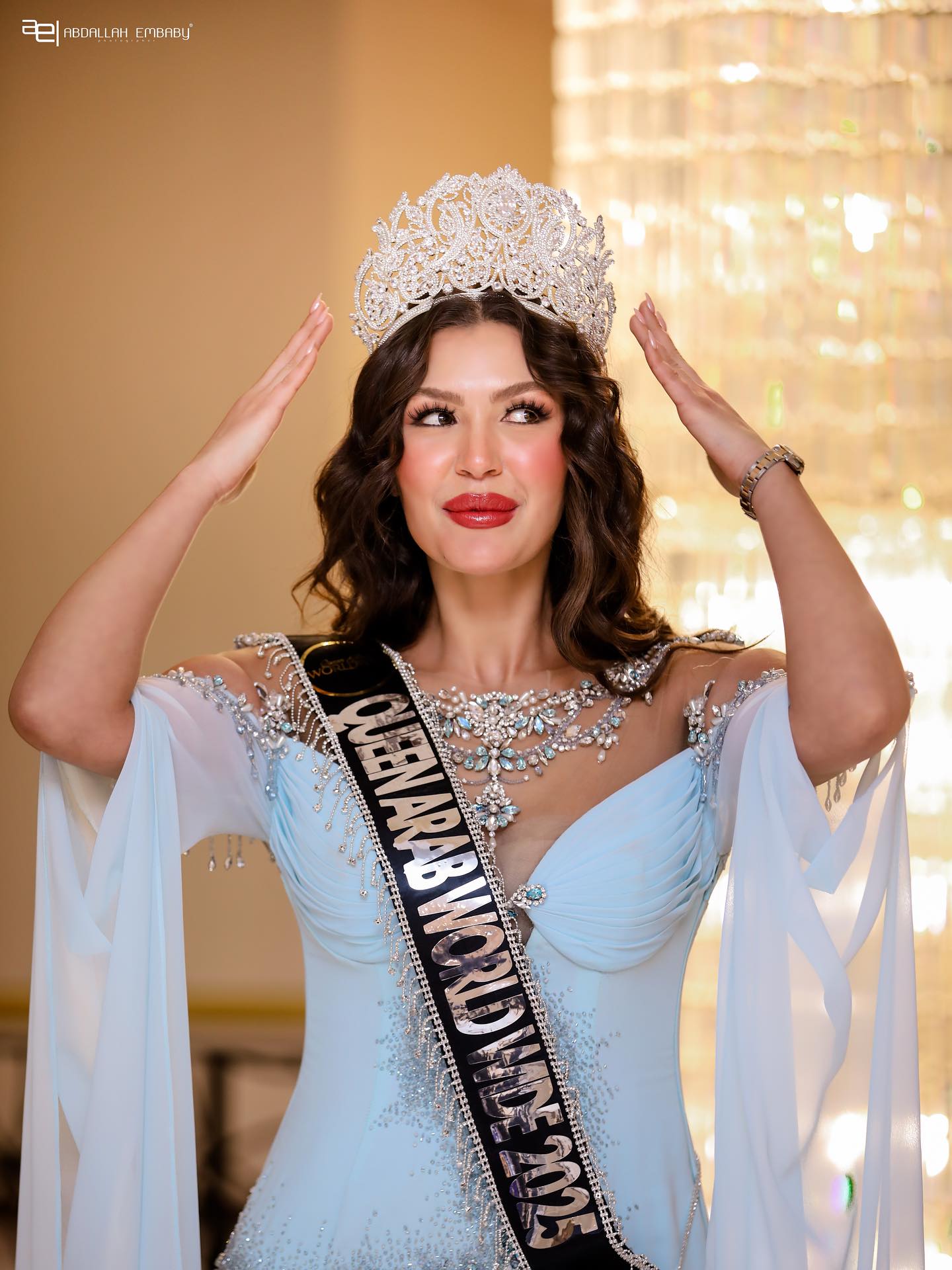 يسرى بو حمده ملكة جمال العرب للقارات 2025 بتاج ماسي فاره