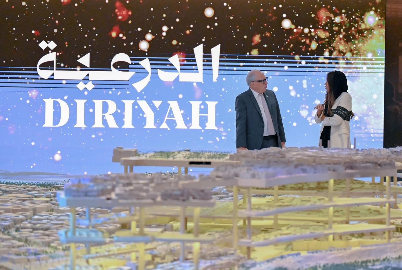 يعد هذا التعاون الأول من نوعه بين الدرعية والمجموعة