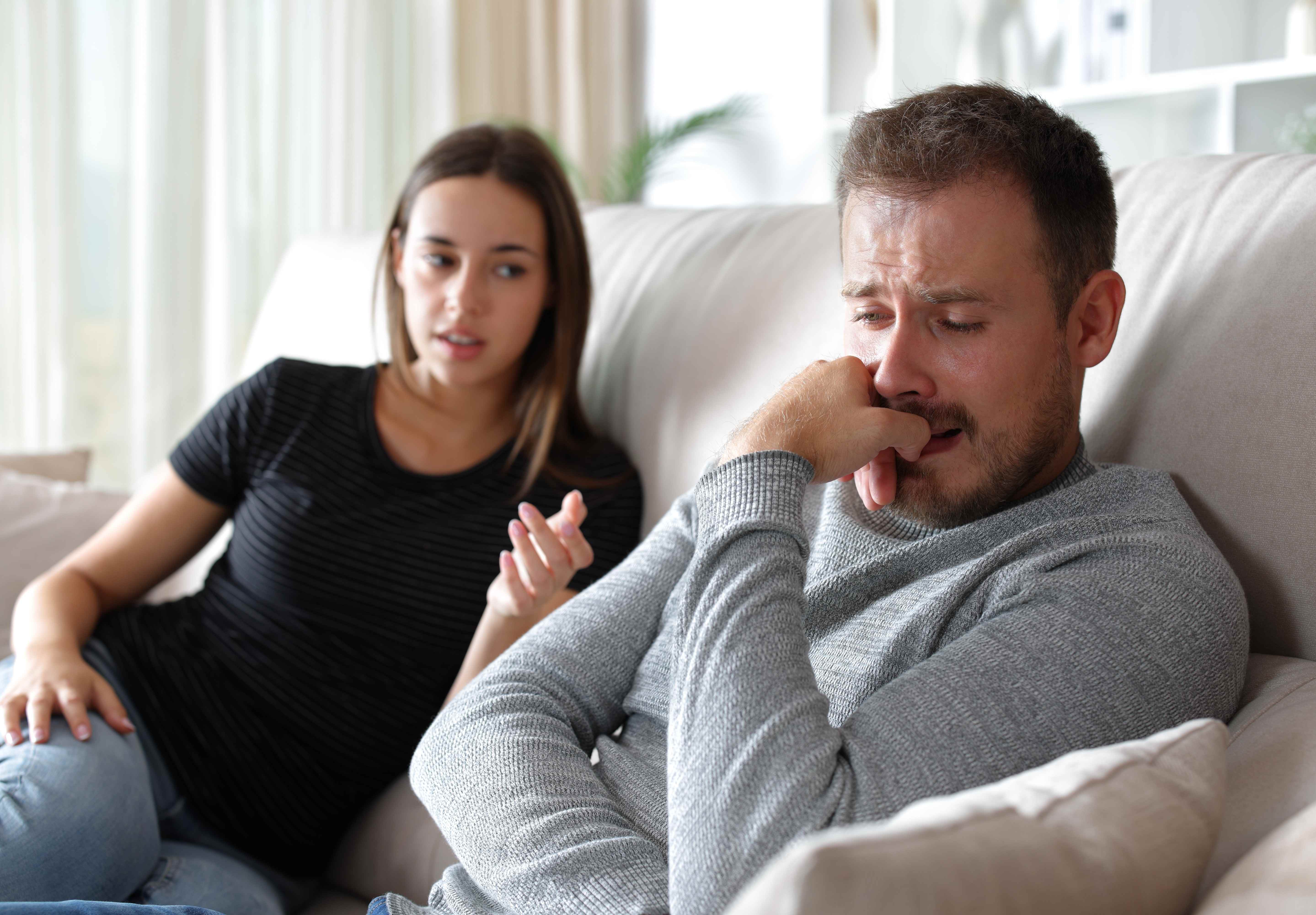 يفقد العتاب في العلاقات تأثيره عند اهمال الطرف الآخر لحدوده الصحية واستمراره في ارتكاب الأخطاء