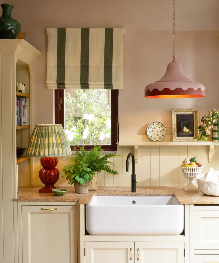 يمكن إضافة لمسة لونية عبر الإضاءة