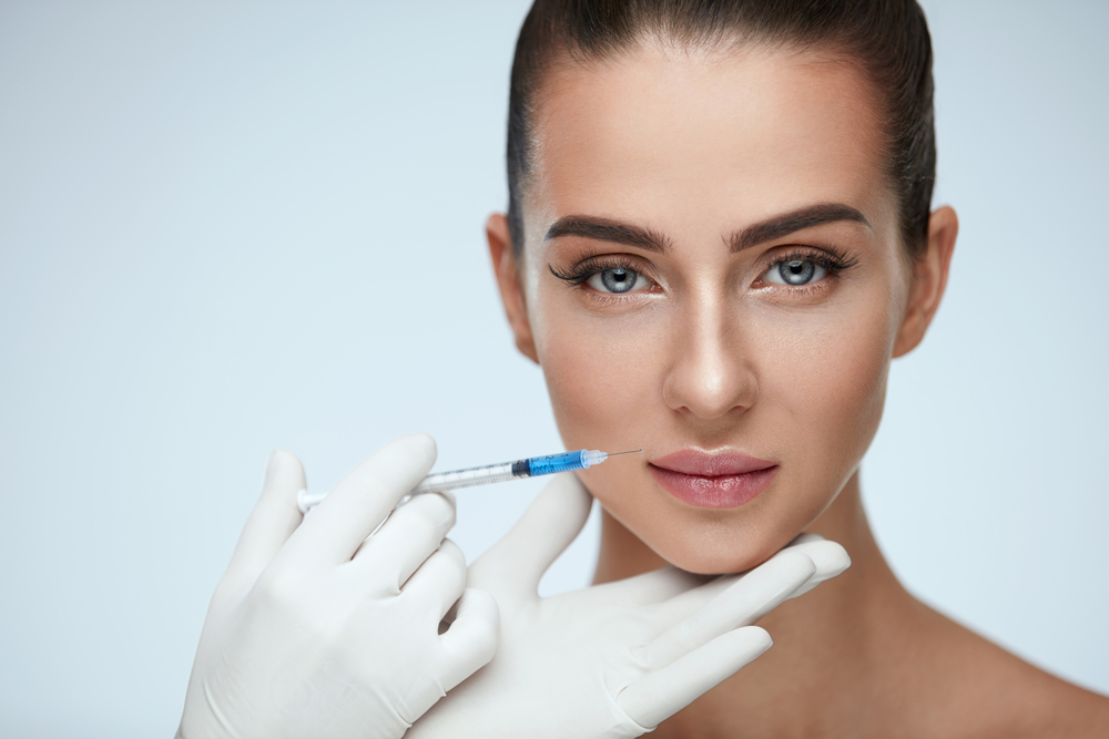 يمكن للدهون أن تملأ الخطوط العميقة حول الفم