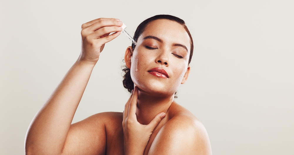 يمكنك الحصول على الهيالورونيك من خلال سيرومات ترطيب